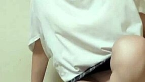 Why Does Ting Xuan’s Blowjob and Anal Toy Play Look So Wild?