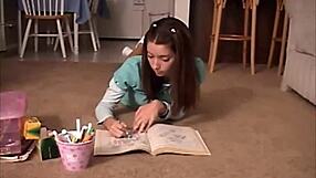 teen uses crayon in tight spot