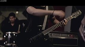 Old gays fail to fuck, then fist and squirt