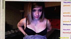 Pregnant Webcam Cutie Shows Boobs Pussy And Sings!