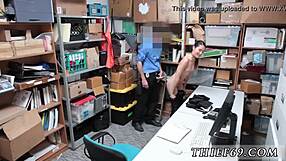 אישה מוצצת ומבלעת קומפילציה