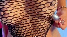 She looks so hot sitting there, I love when she lets me cum in her mouth