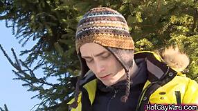 Hey, wanna watch two gay twinks pounding hard outside? They're unstoppable in the open air!