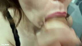 T'envoies du lourd avec cette pipe chaude et énorme éjac ?