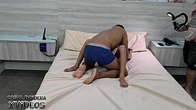 karolzinha moaning in 3some with cum 😍