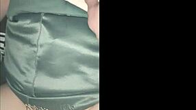 Japanese Amateur Outdoor Smartphone Shooting