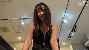 Masochist man cunnilingus on Lily Hosho and gets laughed at