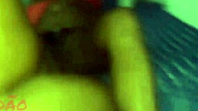 دخل طيز وإنزال في كس مشعر