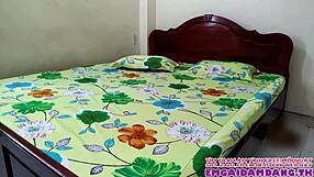 Vietnamese Taxi Driver Free Ride Sex