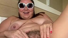 Cougar Inserts Apple in Gaping Pussy