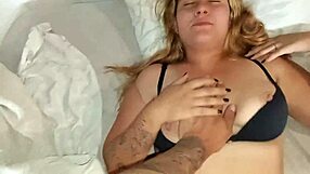 Mi Esposa Se Divierte Grabando Videos y Disfruta Mucho Durante el Anal