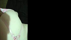 रेडहेड मिल्फ डॉगी चुदाई झुककर बड़ी गांड चुचे बिना बाल चूत दिखाती 😈🍑