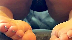 Mate mon cul et mes nichons mecs en rut ! Ninfeta tease