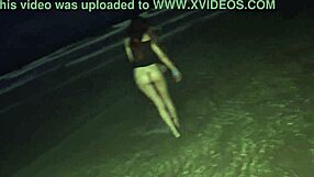 Fanny shows her ass without panties on the street