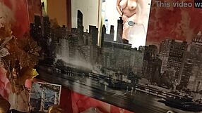 watching my girlfriend get caught in the act