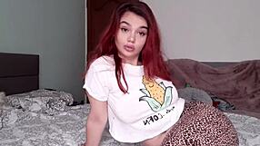 Hej, chcesz zobaczyć dziką lesbijską analną akcję w Peido 1?