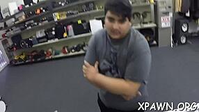 Amateur fucks hard in missionary for cash reward!