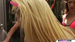 I had a horny summer day with teens