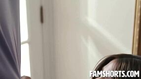 Nina Nieves Gives Blowjob To Brad Newman In Pov