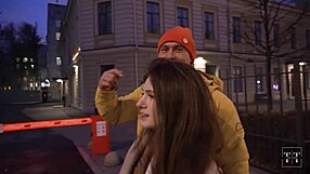 picked up girl for fucking in college dorm without condom