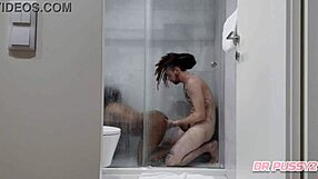 Ebony Acompanhante De Luxo Atende Cliente No Banheiro Do Motel!