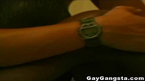 Baví mě sledovat jak černoch dostane tvrdý anál a oral