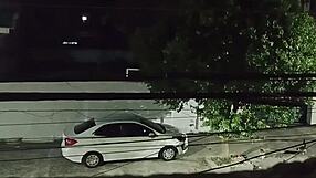 نيك مع عشيق في العربية قدام البيت وترجع مليانة لبن مبتسمة