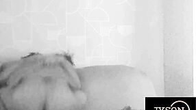 Camera Escondida Flagrado Ela Sentado Sem D� Na Pica Do Cunhado