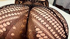 Ljubimo igrati z analnimi čepi v naših mokrih analnih jebanjih kot par