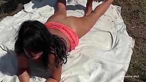 Opnames stoppen nooit bij openbare gay orgie