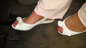 intimate webcam sessions with amateur fetish enthusiasts