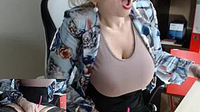 Is that sexy blonde babe masturbating solo with her big tits?