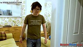 leeds geek tricked into blowjob by inked brit chick 😏