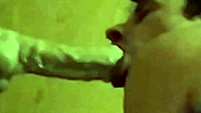 My big mouth swallows 25cm toy eagerly