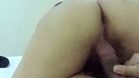 Latina Teen 18+ Milf Teases with Big Tits and Ass Before Cumshot on Pole! Adoro Essa Sensação.