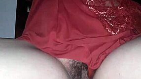 I love removing lingerie and sucking deliciously before eating tasty pussy