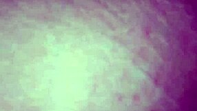 deepie83 fills her fat asshole with a hot creampie