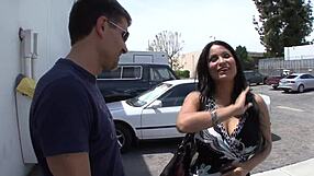 Blind Date Turns Into Instant Sex – Can You Believe It?