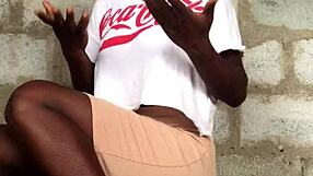 Crazybitch Giving Tips About Sitting Whiles In Short Skirt How To Avoid Body Odor