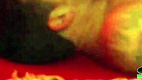 Group swingers enjoy close-ups