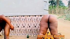 I gave her big dick bang with our lady BBW in outdoor group ride