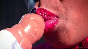 Slender Brazilian Babe Luna C Enjoys Christmas Solo Session