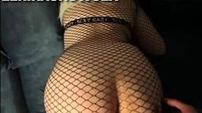elle jouit la salope in stockings and heels