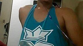 Girlfriend cums hard after intense fucking with friend