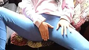 chilean brunette prostitute masturbates with intense moans and rich audio