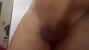 Barátnő kemény baszás után barátjával végigremeg