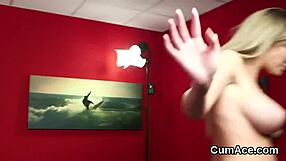 Foxy Babe Feels Intense Pleasure Swallowing Sperm Load