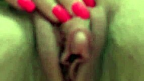 POV - pride in posaji mojo veliko klitoris, pomagaj mi do orgazma - umazano govorjenje 4K