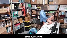 Liftergirl hides her thief secret while dealing with stepdaddy and family dynamics