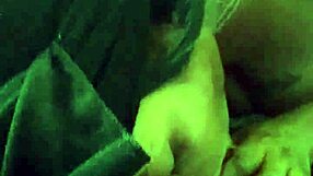 Harley draži BBC pičko z gagovanjem